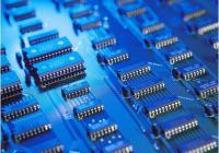 民营经济网10月23日民营日报 化工品价格上涨 半导体景气持续提升